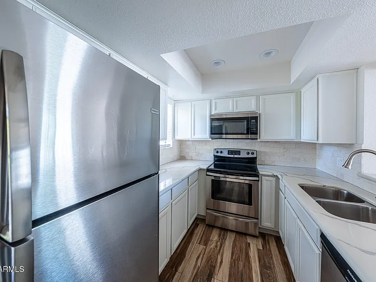 11011 N 92nd St #2072 — Photo 5