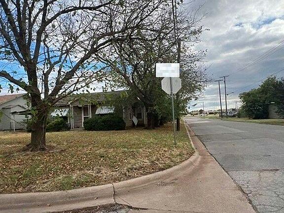 2nd image of 2819 Avenue R