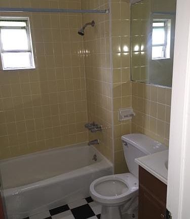 5th image of 153 11th St #3
