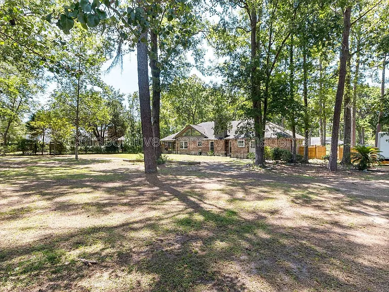 200 Hermitage Dr — Photo 26