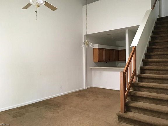 2nd image of 205 Andover Ct