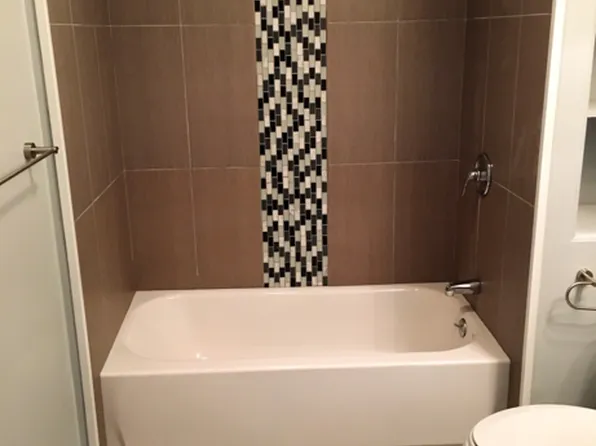 70 John St, Kingston, PA 18704