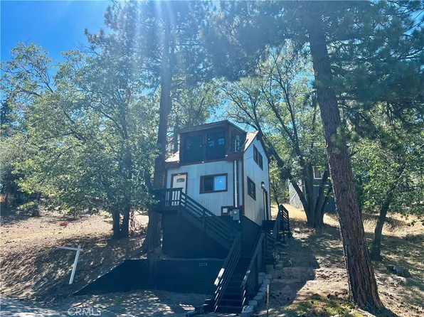 33174 Arrowbear Dr, Arrowbear Lake, CA 92382