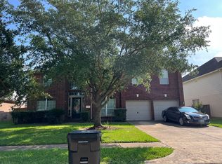 7511 Summer Shore Dr, Rosenberg, TX 77469