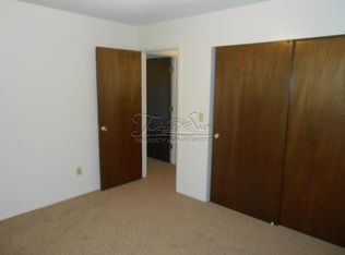 2124 Branstetter Ln APT A, Redding, CA 96001