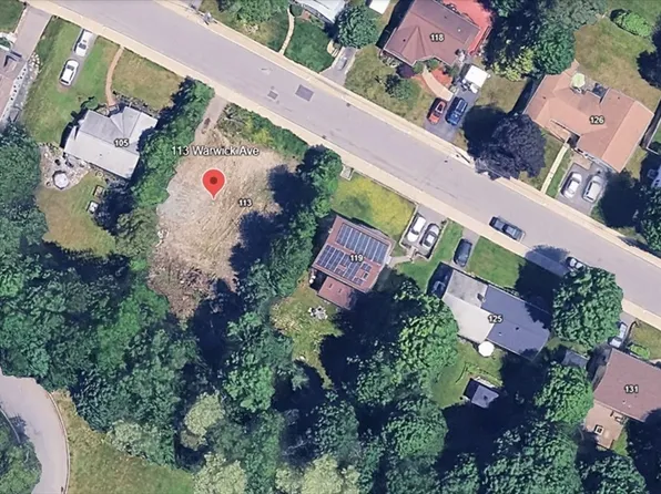 113 Warwick Ave, Waltham, MA 02452