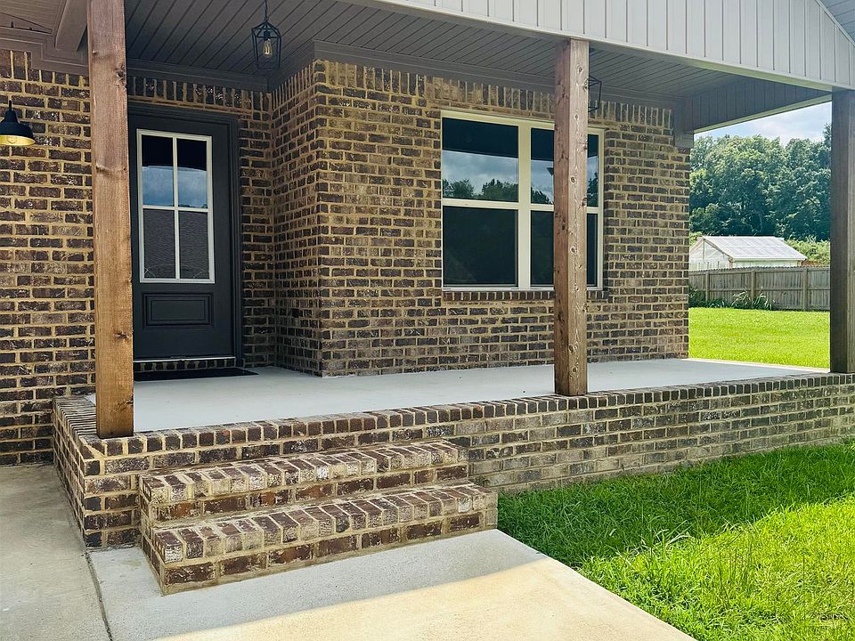 2nd image of 1004 Spring View Ln