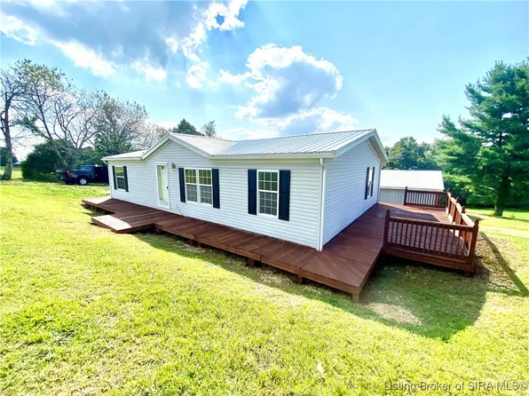 21909 Daisy Hill Road, Borden, IN 47106