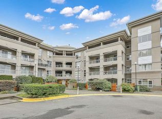 10533 University Dr #308, Surrey, BC