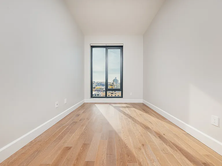 262 9th St #801 — Photo 11