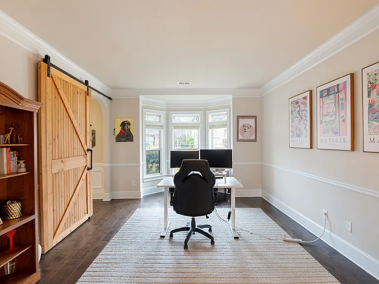 646 Village Market Dr — Photo 10
