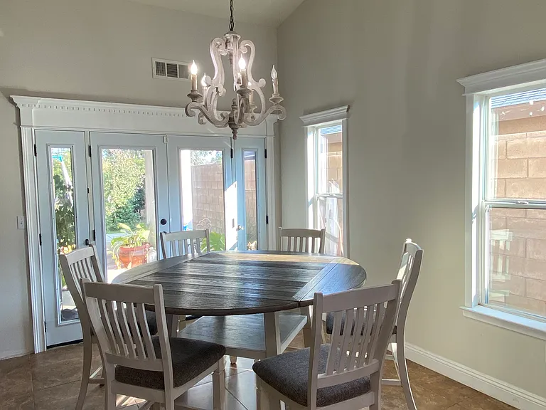 2419 Campania Dr — Photo 3