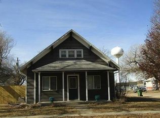 1061 15th St, Henderson, NE 68371