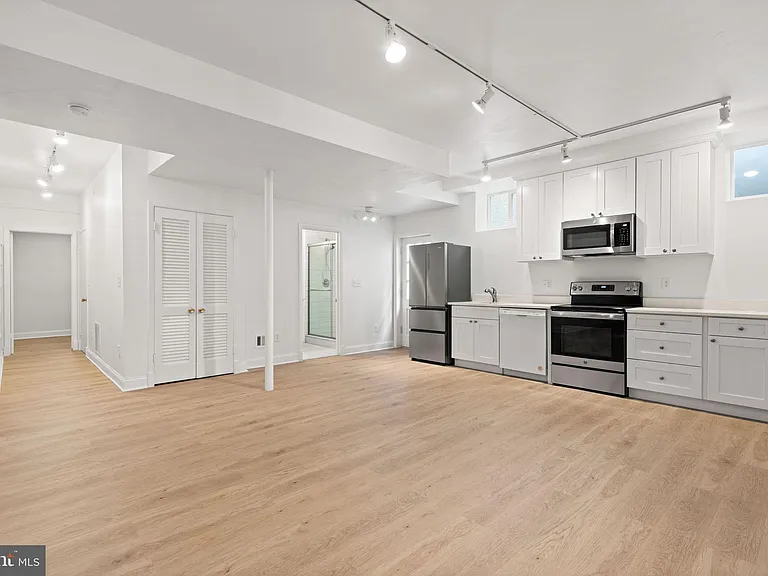 4832 Van Ness St NW #LL STUDIO — Photo 13