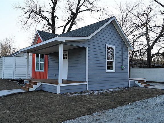 4th image of 815 S Fannin Ave