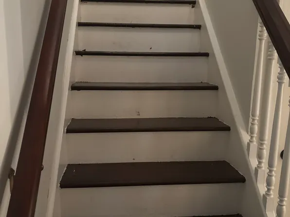 (undisclosed Address), Amityville, NY 11701