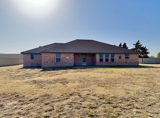 1405 Kings Row, Plainview, TX 79072