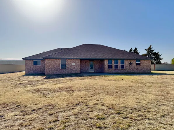 1405 Kings Row, Plainview, TX 79072