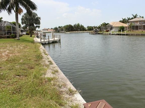 View Down South of canal