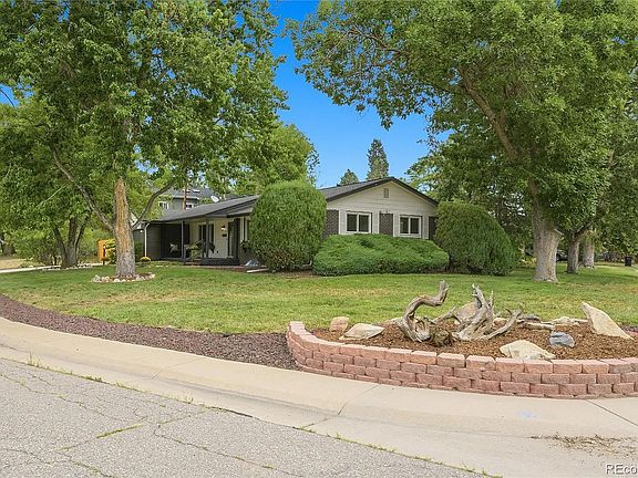 2nd image of 6902 Oak Way