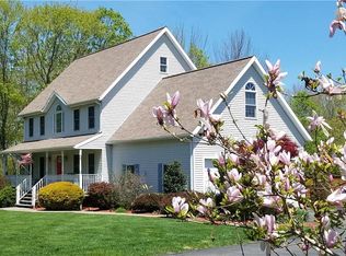 217 New London Rd, Colchester, CT 06415