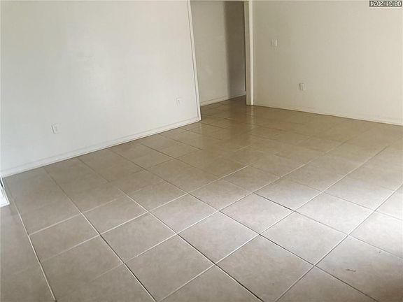 5th image of 7201 Bullard Ave