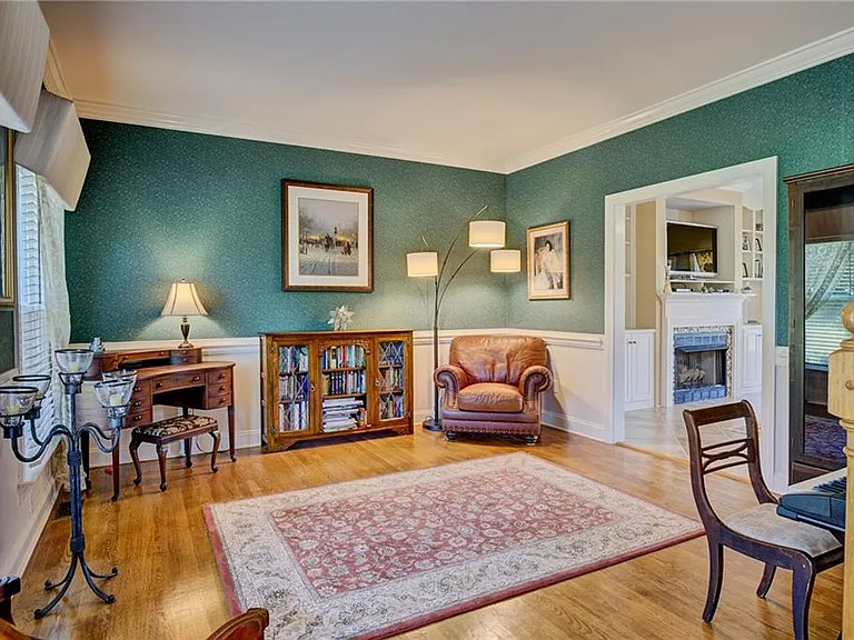 12325 Six Ponds Ln — Photo 22