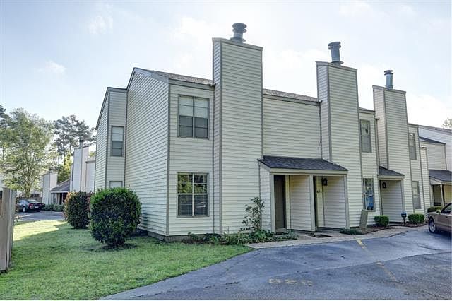 1st image of 629 Cedarwood Dr #629