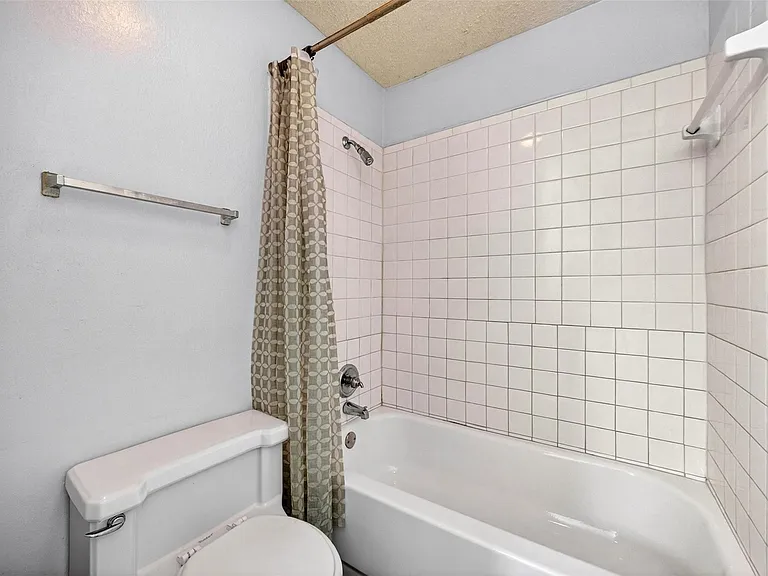10053 Westpark Dr #297 — Photo 19