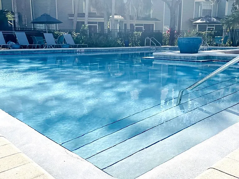 Madison Oaks Apartment Homes — Photo 41