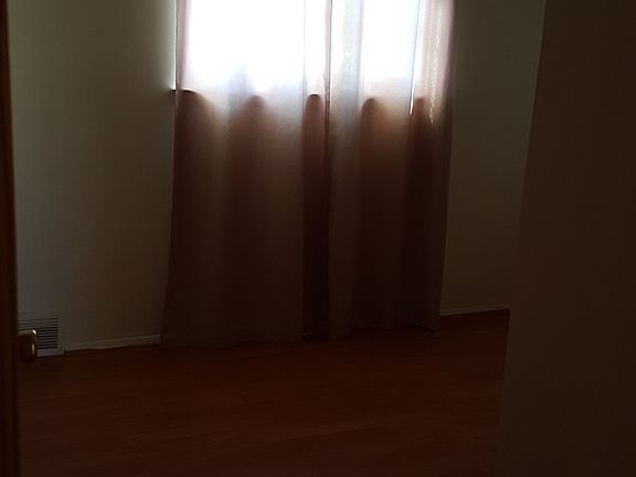 4th image of 5904 Mayburn St