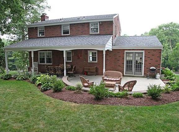 3rd image of 8174 Taft Pl