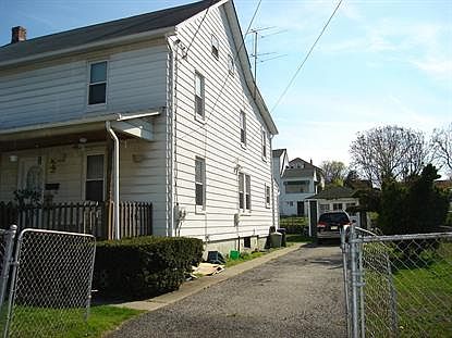 3rd image of 96-98 Fern Ave