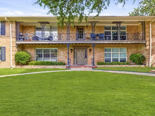 6131 Bandera Ave APT A, Dallas, TX 75225