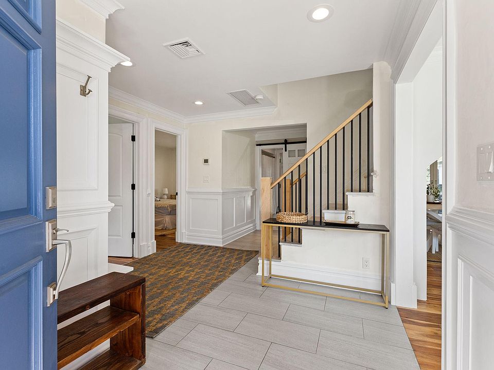 80 Soundview Dr, Stamford, CT 06902 Zillow