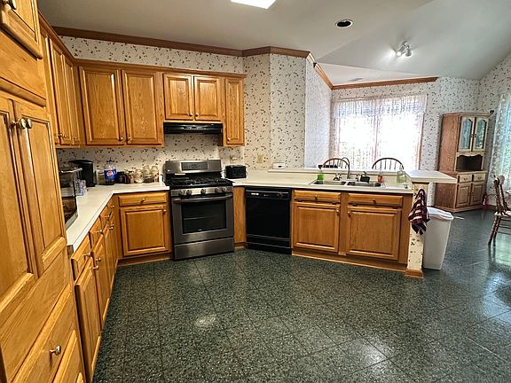 5th image of 9361 Arbor Glen Ct