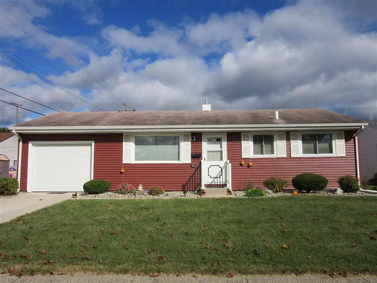 5215 Bloomfield Pl photo 1