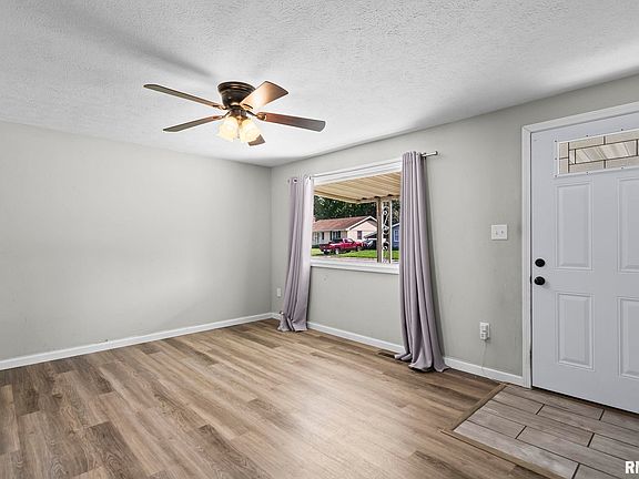 2nd image of 2617 Kent Dr