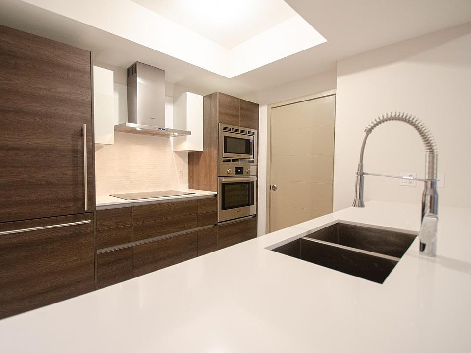 1st image of 301 Altara Ave Unit 524B