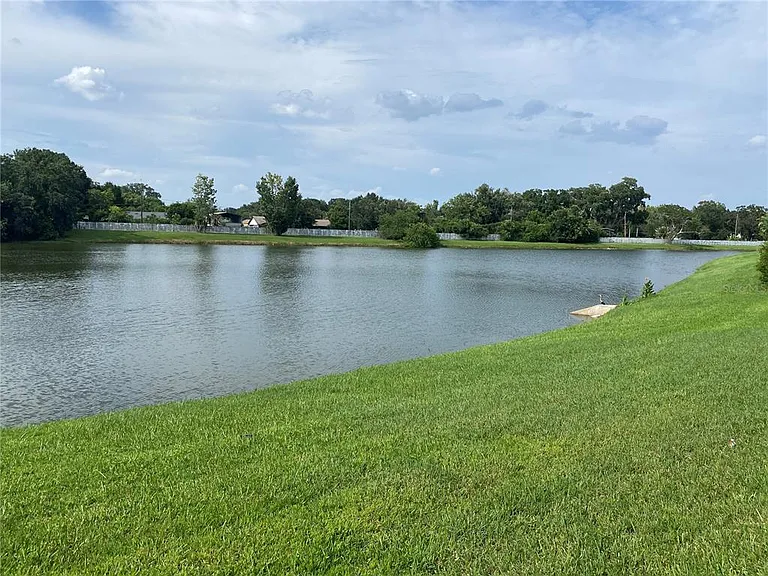 1225 Bermuda Lakes Ln #107 — Photo 19