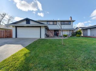 5025 Waterbury Way, Fair Oaks, CA 95628