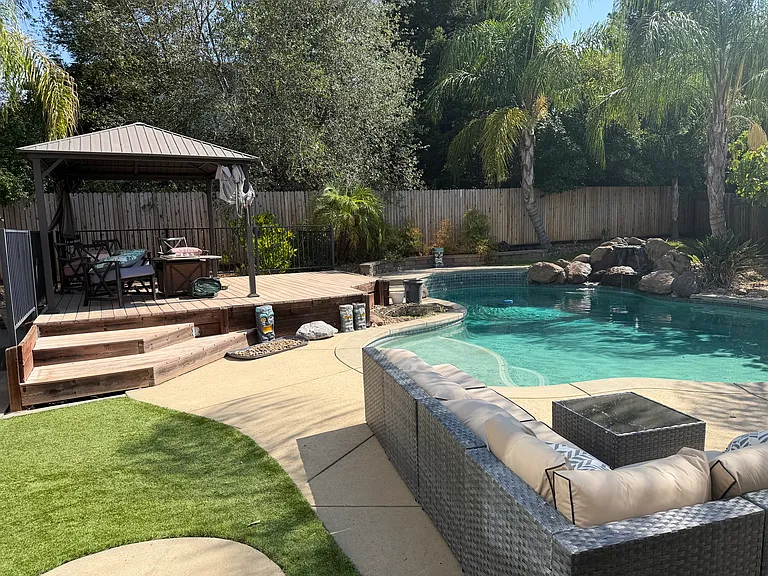2127 Arnold Dr — Photo 36