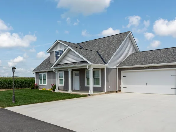 110 Cumberland Meadows Cir, Hebron, OH 43025