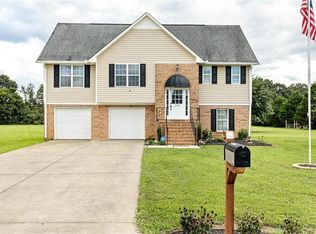 149 Kennedy Dr, Adairsville, GA 30103