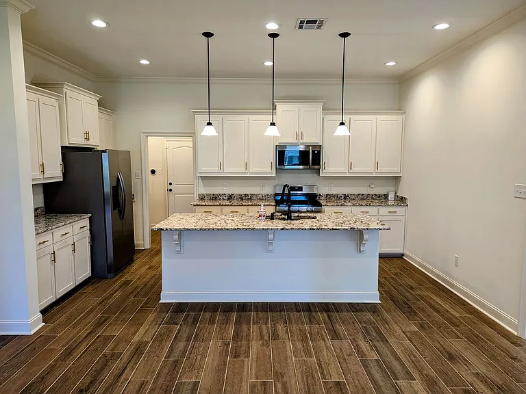 213 Preston Rose Ln — Photo 3