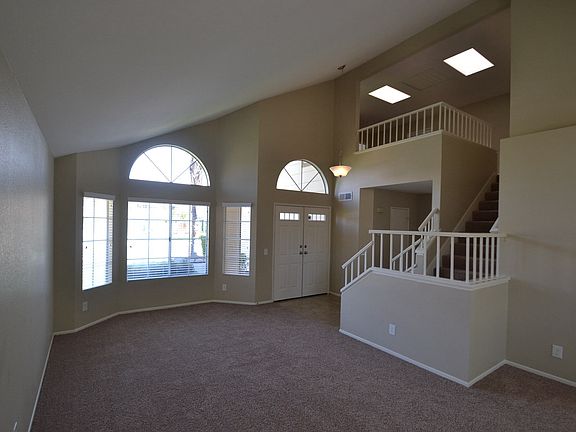 2nd image of 23689 Sierra Oak Dr