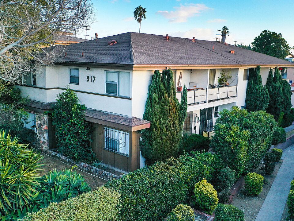 1st image of 917 Centinela Ave