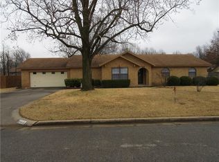 1627 Cartwright Cir, Springdale, AR 72762