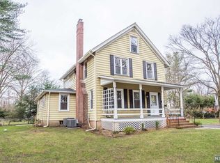 28 Whitman St #2, Haworth, NJ 07641