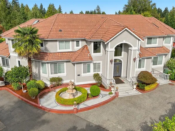 9216 132nd Avenue NE, Redmond, WA 98052